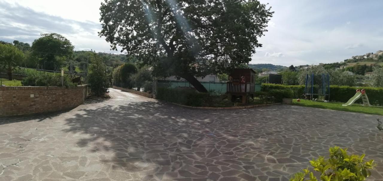 Bed And Breakfast Aratro & Rosmarino Civitanova Marche Extérieur photo
