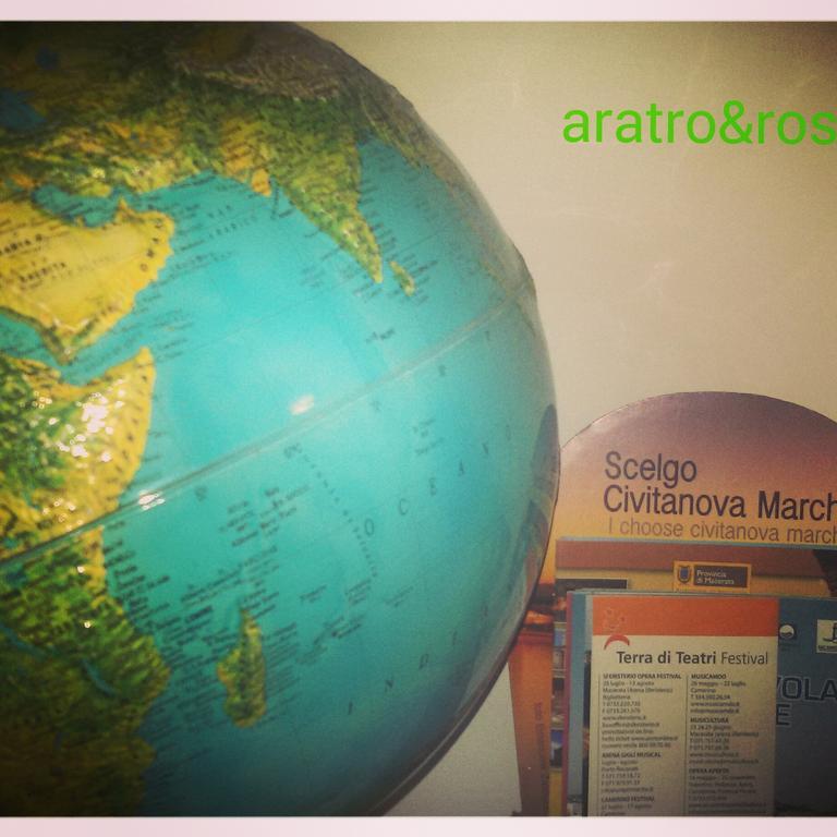Bed And Breakfast Aratro & Rosmarino Civitanova Marche Extérieur photo