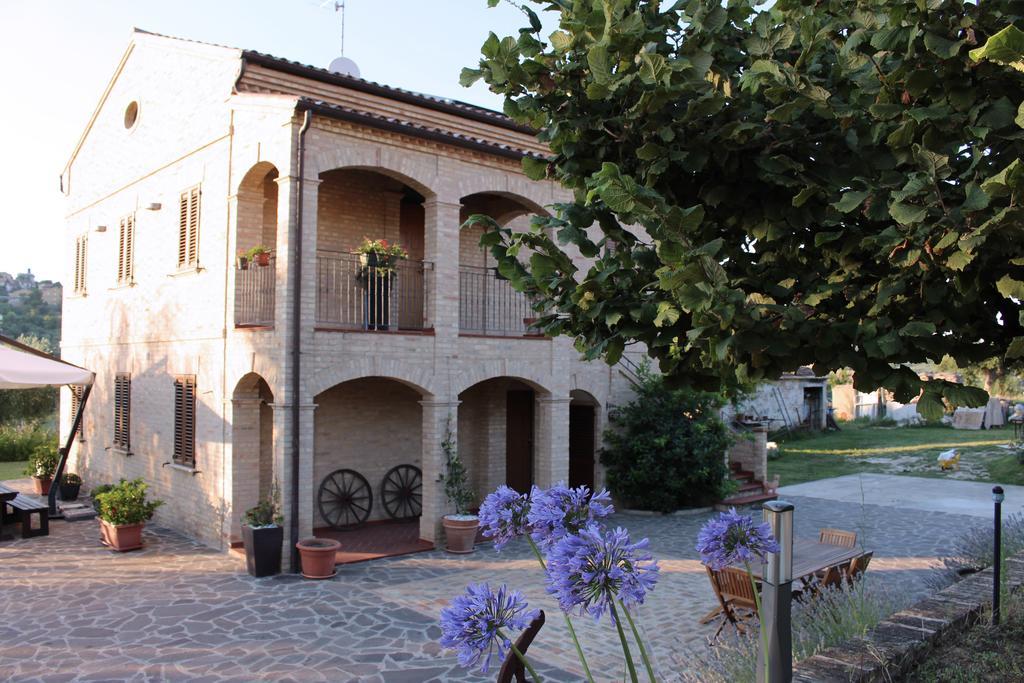 Bed And Breakfast Aratro & Rosmarino Civitanova Marche Extérieur photo