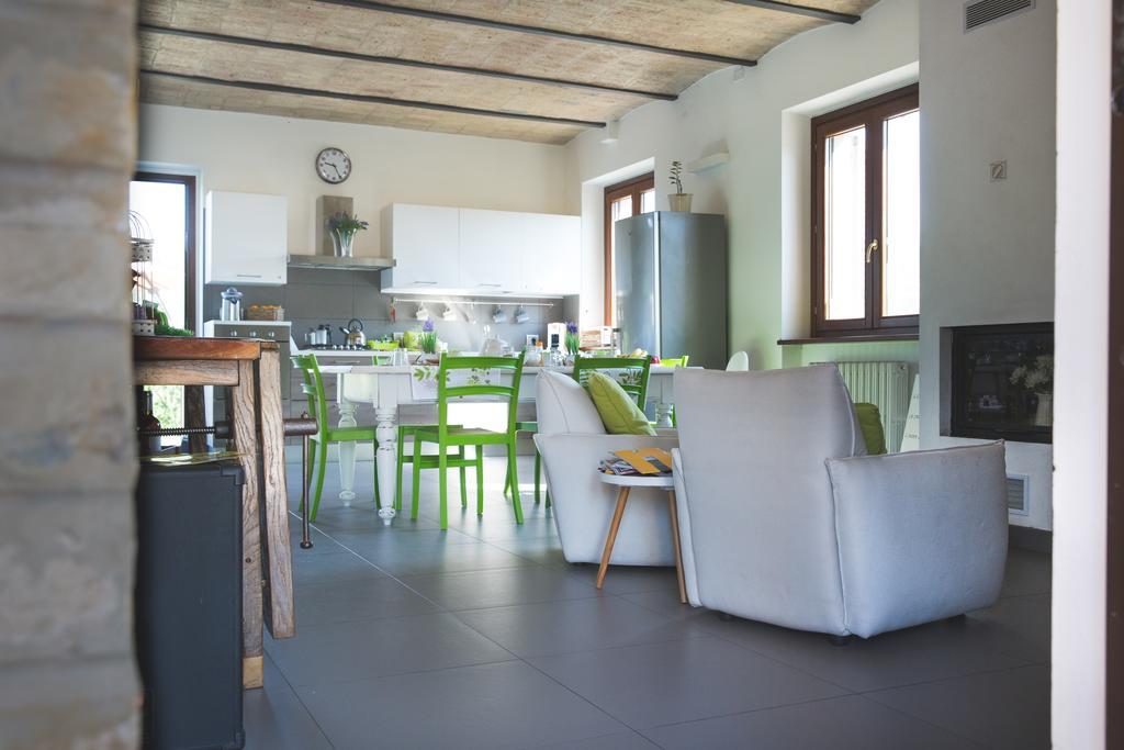 Bed And Breakfast Aratro & Rosmarino Civitanova Marche Extérieur photo